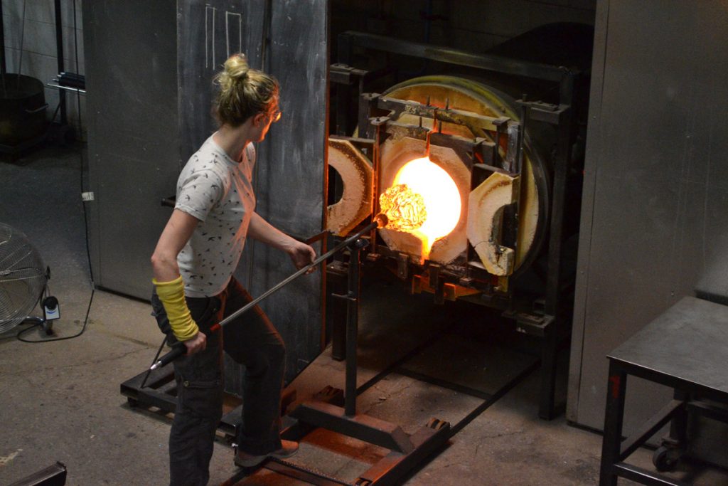 Kids in Adelaide DISCOVER Melbas Chocolate Factory