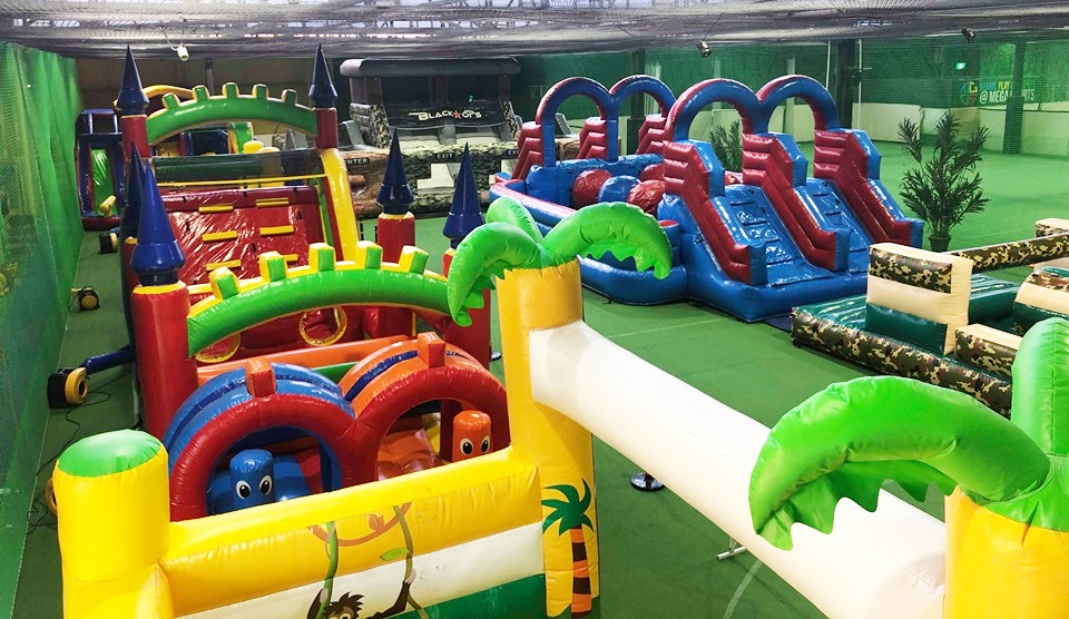 mega courts inflatable