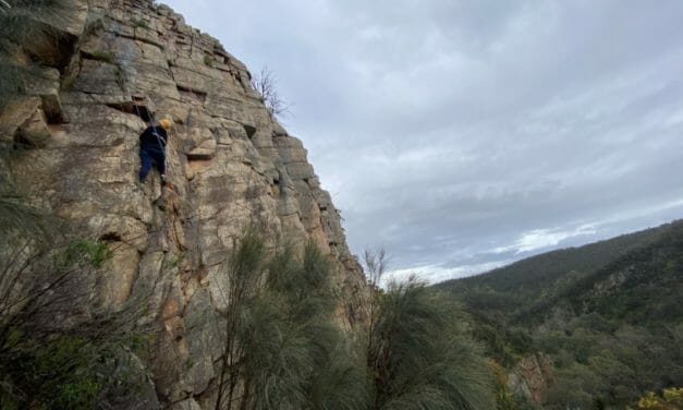 Rock Climbing with Earth Adventure at Onkaparinga National Park