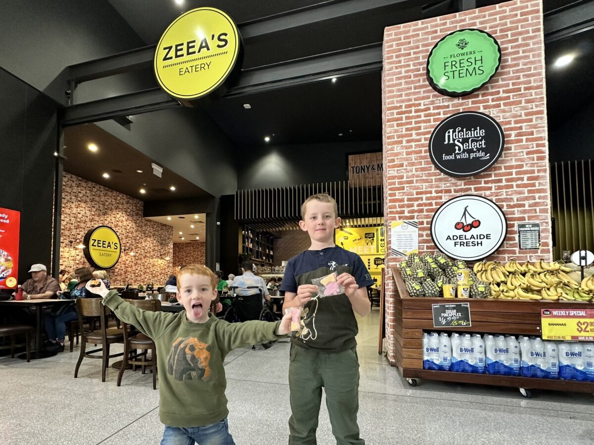 Zeea’s Eatery – Tony & Marks