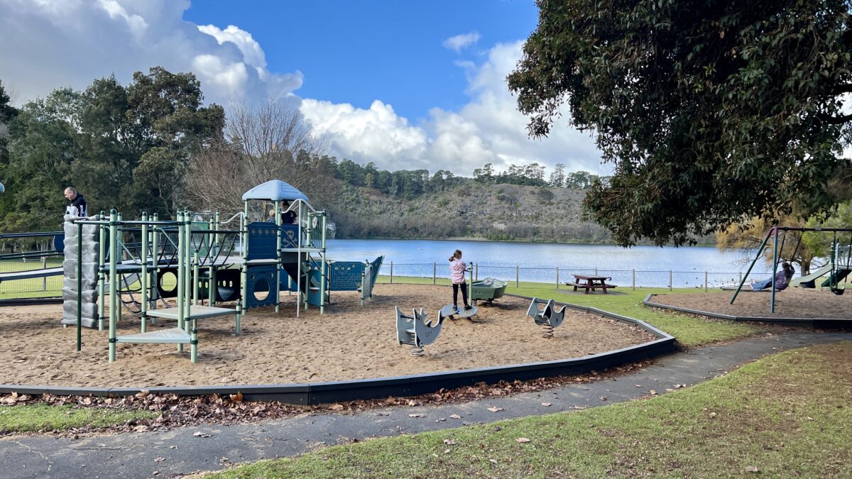 Valley Lake Playground, Mount Gambier