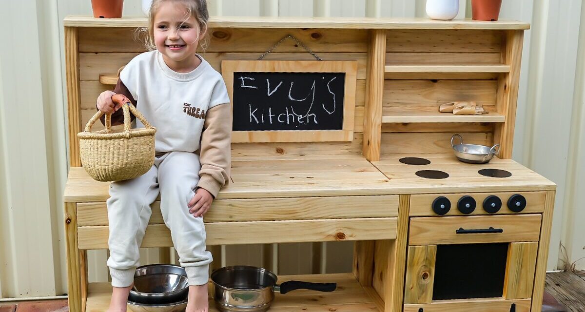 The Crafty Beardsman – Timber Mud Kitchens and More, Adelaide