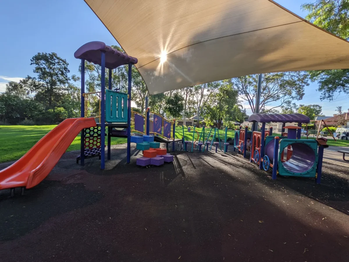 Leicester Street Playground, Parkside