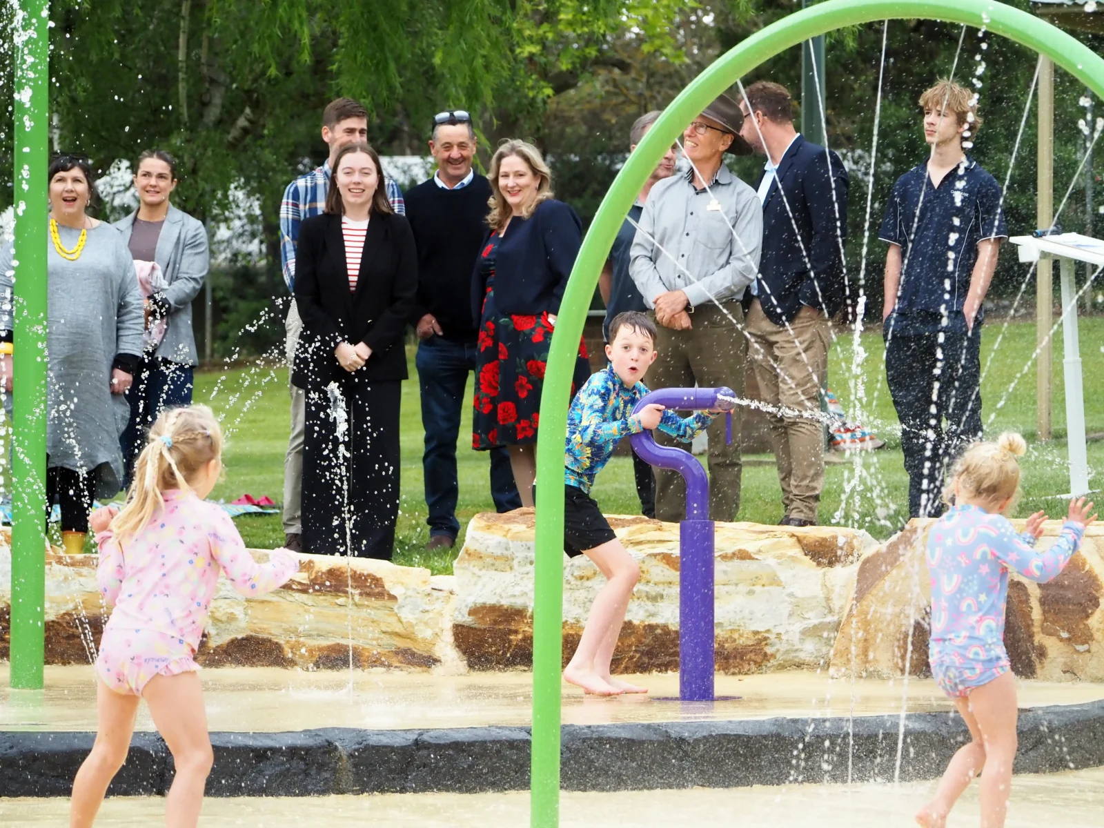 Woodside Pool and Splash Park