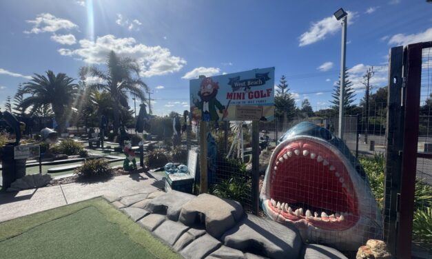 Party at West Beach Mini Golf