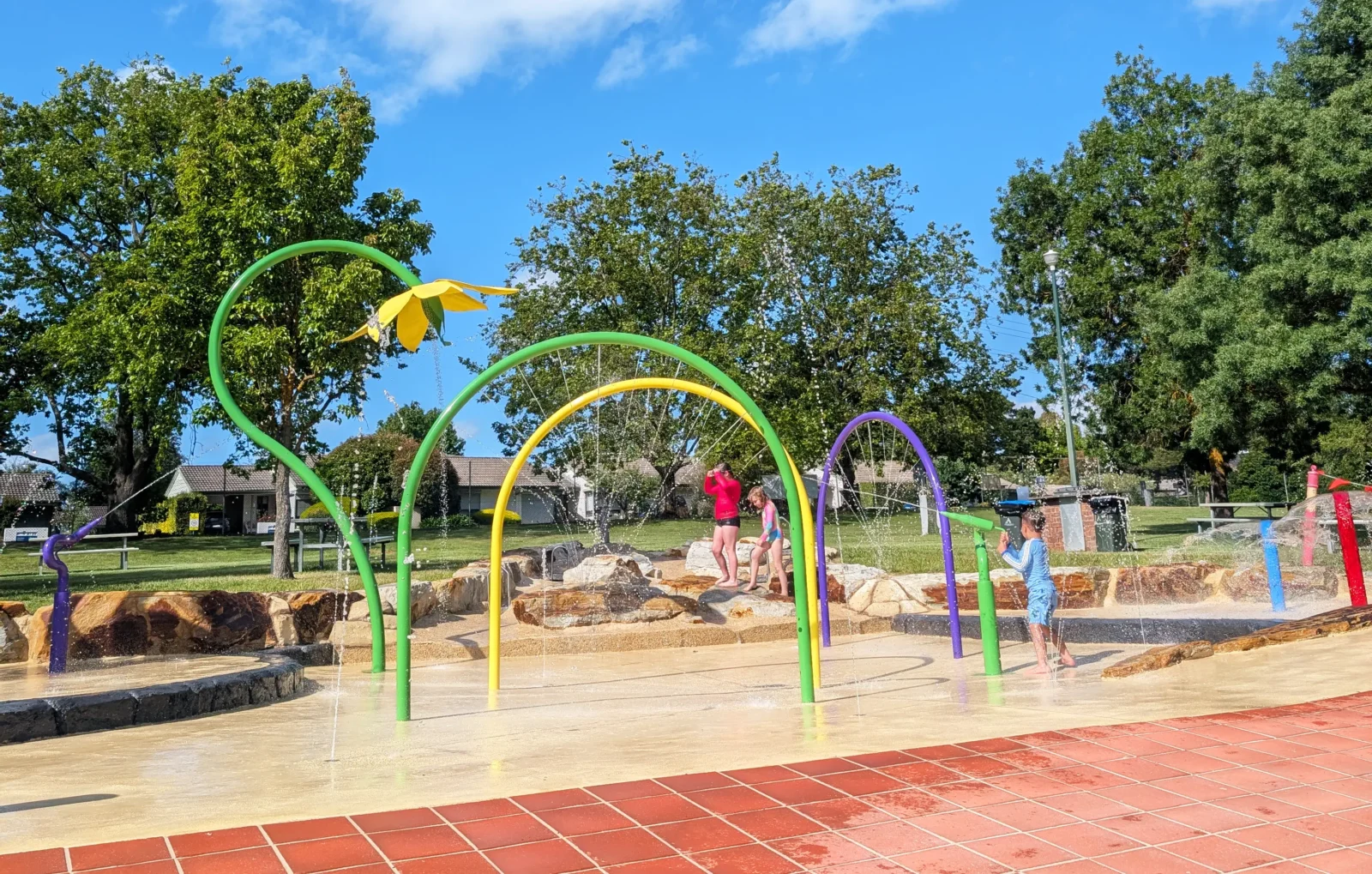 Woodside Pool and Splash Park