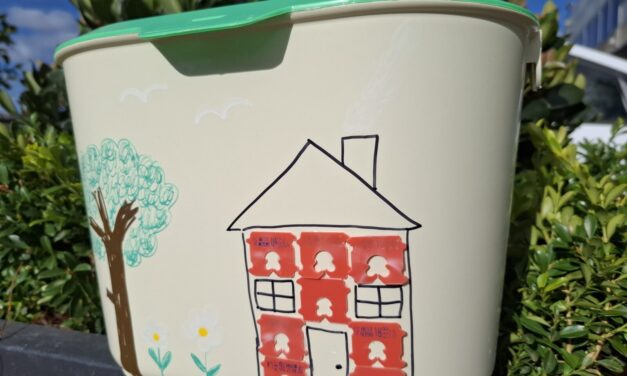 Decorate a Kitchen Caddy