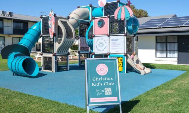 Adelaide Cafes, Pubs & Restaurants with Playgrounds (Eat While the Kids Play!)