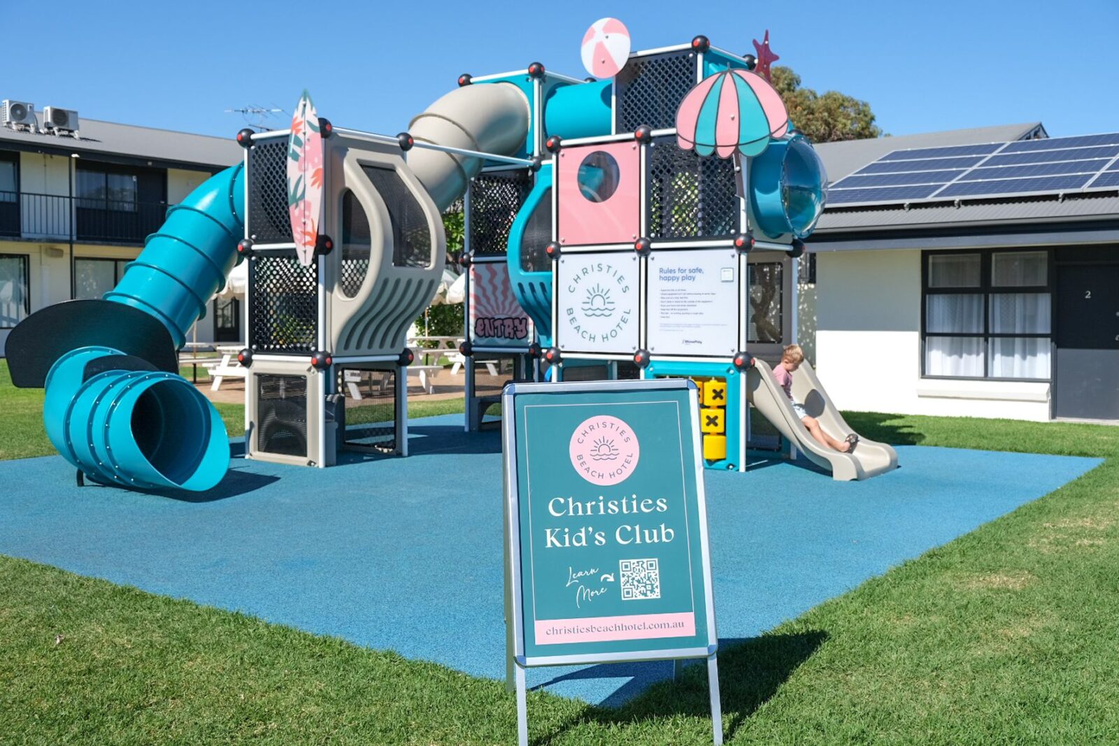 Adelaide Cafes, Pubs & Restaurants with Playgrounds (Eat While the Kids Play!)